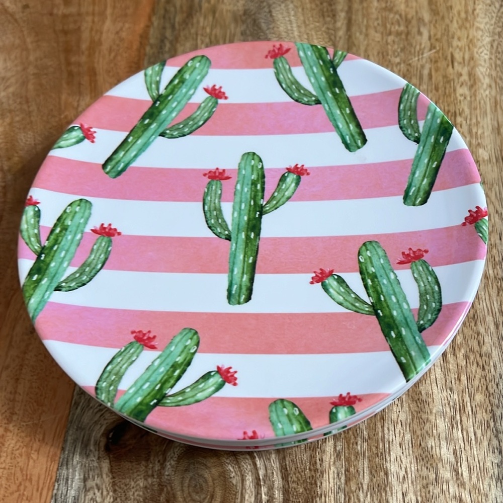 NWT (4) Melamine Cactus Plates 7.25" Appetizer Snack Sz